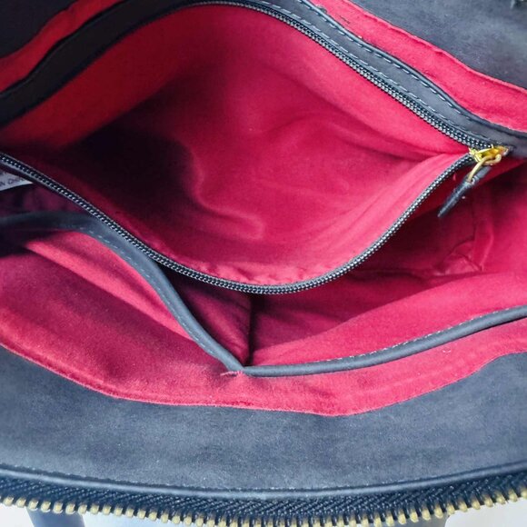 Adrienne Vittadini Black Woven Satchel Handbag with Gold Hardware - Picture 11 of 12